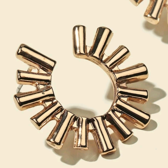 ☀️ Let the Sunshine In Earings - Picture 2 of 2